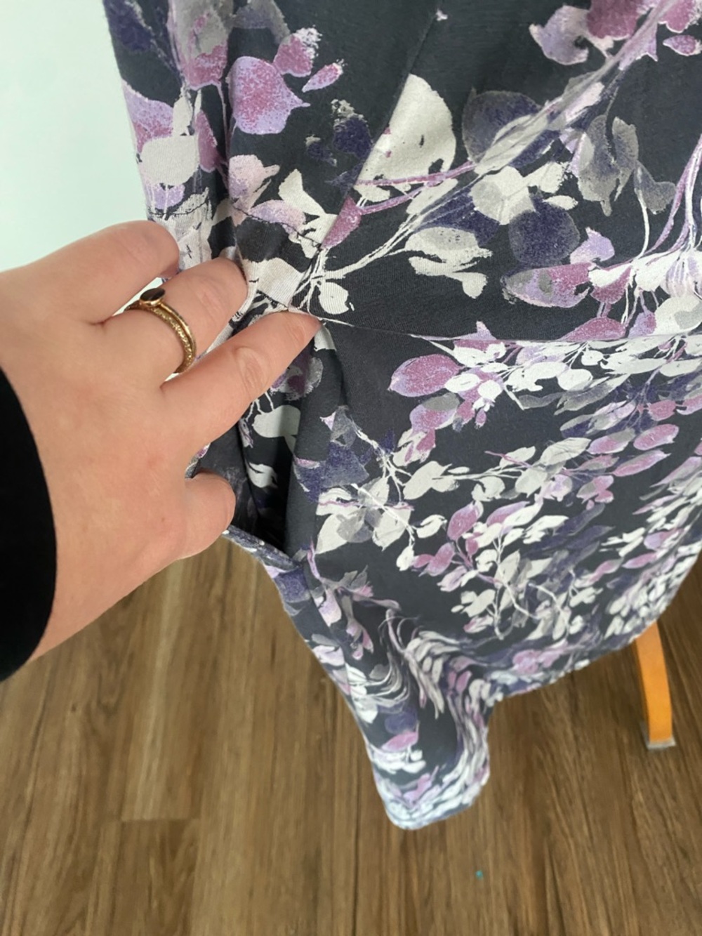 J. Jill Floral Short-Sleeve A-Line Dress in Gray and Purple floral prima cotton - Picture 4 of 9